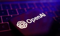 马斯克欲阻止OpenAI成为营利性企业，特朗普时代的AI如何监管？